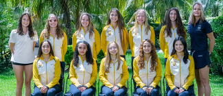 Group portrait of women's cross country team 2024-2025