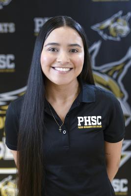 Portrait of Tianlly Davila