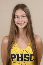 Headshot Carlee Kromolicki